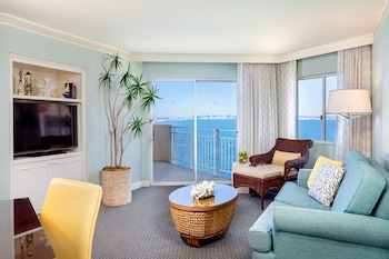 Suite, 1 King Bed with Sofa bed (Coronado Sunset)