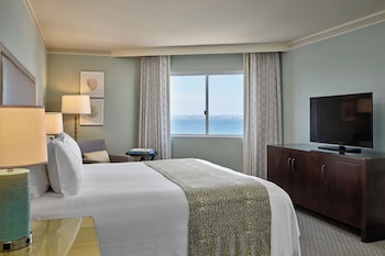 Suite, 1 King Bed with Sofa bed (Coronado Sunset)