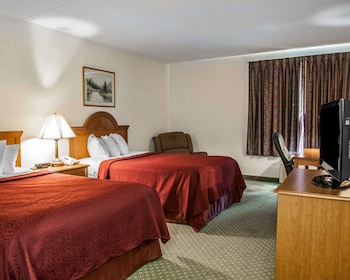 Standard Room, 2 Double Beds, Non Smoking