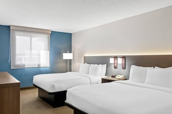 Standard Room, 2 Queen Beds, Non Smoking