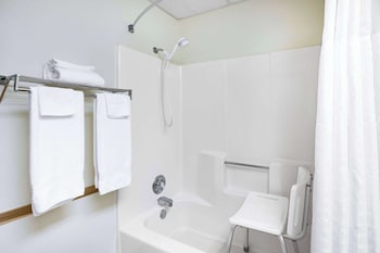 Room, 1 King Bed, Accessible