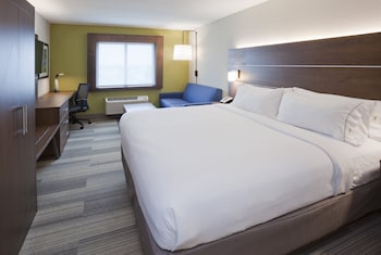Standard Room, 1 King Bed with Sofa bed, Accessible (Communication, Transfer Shower)