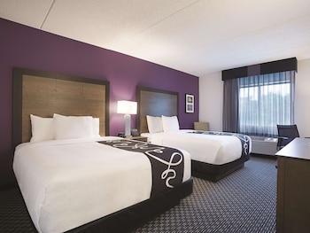 Room, 2 Queen Beds, Non Smoking