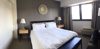 Royal Suite, 1 King Bed with Sofa bed, Kitchen