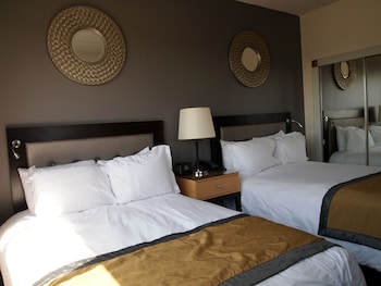 Double Royal Suite, Kitchen