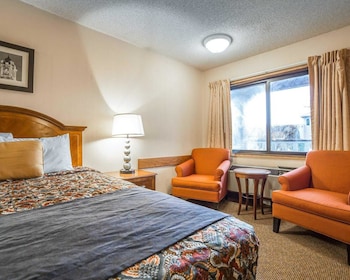 Standard Room, 2 Double Beds, Non Smoking