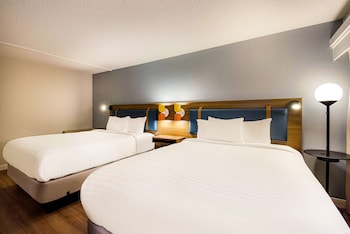 Suite, Multiple Beds (One Bedroom Two Queens)