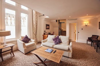 Royal Horseguards Suite