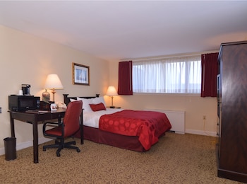 Suite, 1 King Bed, Accessible, Non Smoking (One-Bedroom)