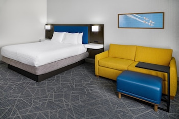 Room, 1 King Bed with Sofa bed, Accessible, Non Smoking (Hearing)