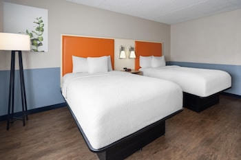 Suite, 2 Double Beds, Non Smoking, Kitchenette