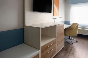 Room, 2 Double Beds, Mobility Accessible, Non Smoking (Bathtub W/grab Bars)