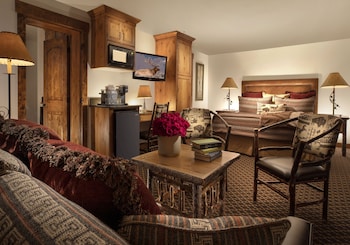 Cottage Suite 50
