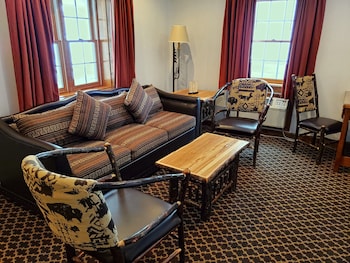 Cottage Suite 51
