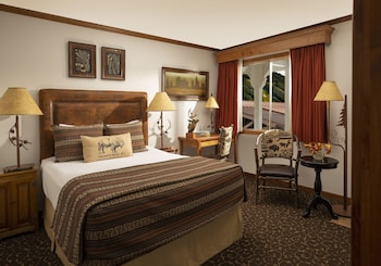 Superior Room, 1 Queen Bed