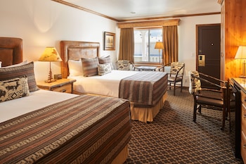 Superior Room, 2 Queen Beds