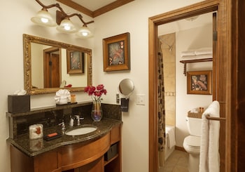 Superior Room, 2 Queen Beds