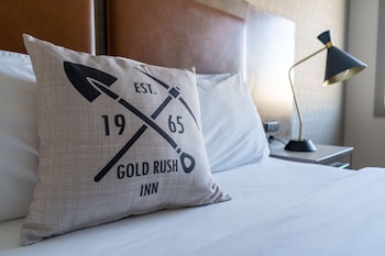 Standard Room, 2 Queen Beds, Non Smoking, Refrigerator & Microwave