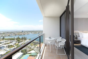 Room, 2 Double Beds, Balcony, Mountain View (Balcony)