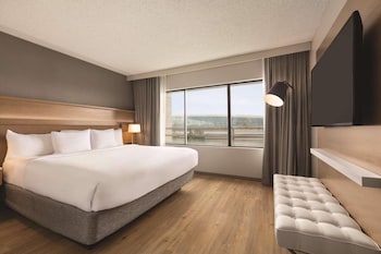 Suite, 1 Bedroom, Non Smoking, Balcony