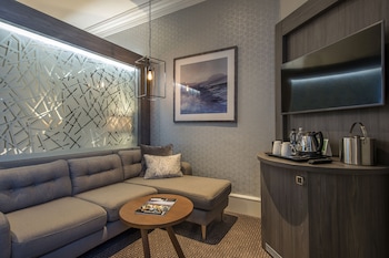 Junior Suite, 1 King Bed