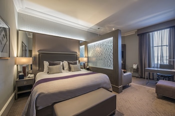 Junior Suite, 1 King Bed