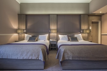 Premium Room, 2 Queen Beds (Separate Bath Walk in Shower)