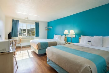 Standard Room, 2 Queen Beds, Accessible, Non Smoking