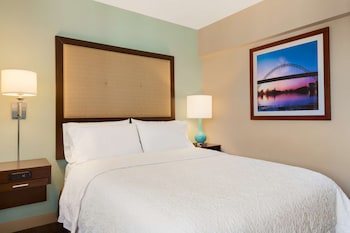 Standard One Queen Bed