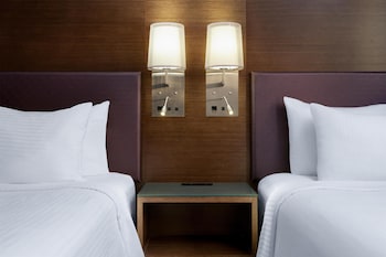 Standard Room, Multiple Beds, Non Smoking