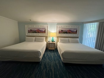 Standard Room, 2 Queen Beds