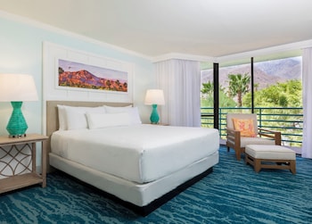 Suite, 1 King Bed with Sofa bed (Palo Verde)