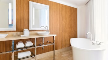 Premium Room, Multiple Beds