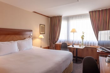 Superior Room, 1 Double Bed, River View
