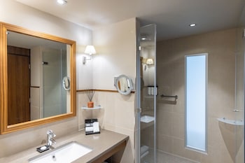 Superior Room, 1 Double Bed, River View
