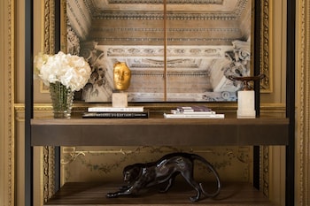 Duc de Crillon Suite