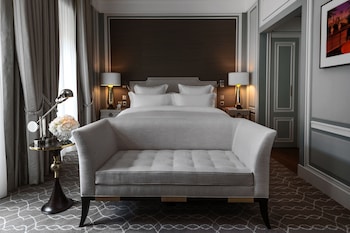 Premier Room