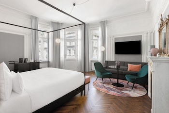 Junior Suite, 1 King Bed