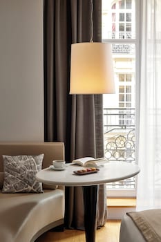 Superior Room, 1 Queen Bed