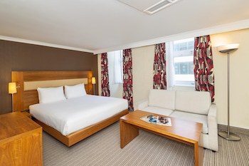 Hilton Family Room