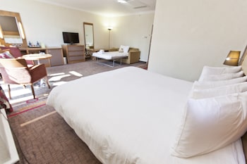 Hilton Family Room