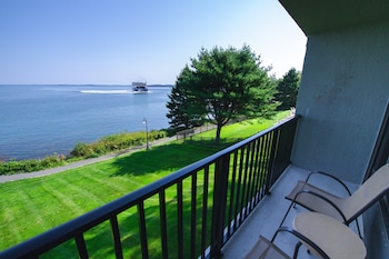 Premium Room, 1 King Bed, Ocean View, Oceanfront (Oceanfront View)