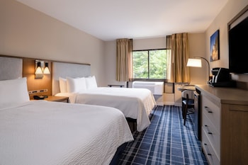 Standard Room, 2 Double Beds (Minifridge)