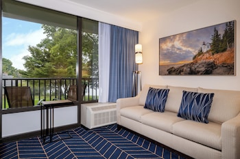 Standard Room, 1 King Bed with Sofa bed, Balcony