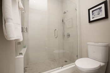 Suite, 2 Queen Beds (Casino View, Sky Floor)