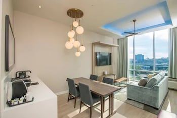 Superior Suite, 1 King Bed (Casino View)