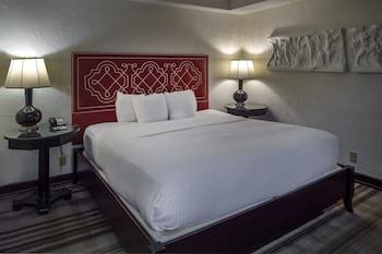 Junior Suite, 1 King Bed