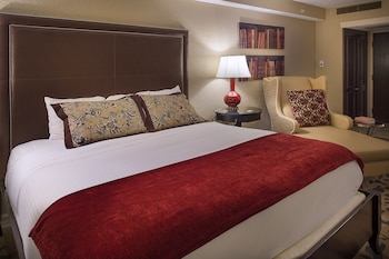 Royal Room, 1 King Bed