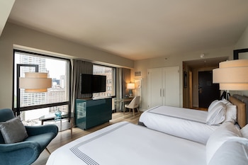 Room, 2 Double Beds, Lake View