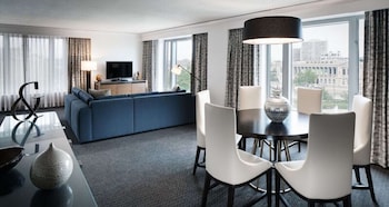Canterbury Suite, 1 King Bed